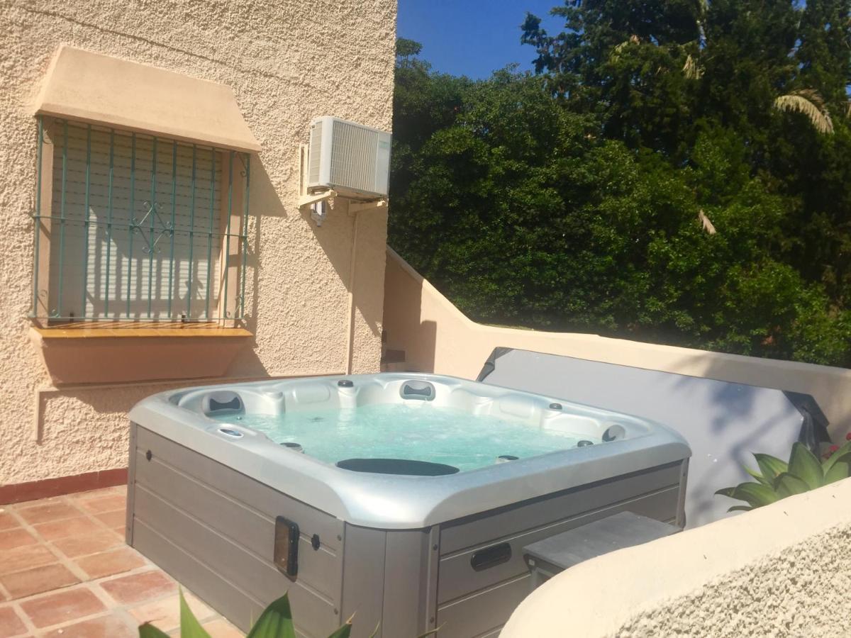 Marbesa Villas With Jacuzzi Marbella Eksteriør bilde